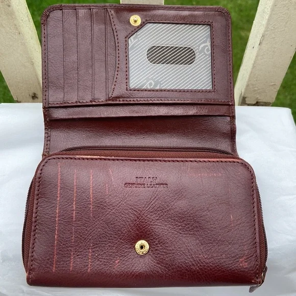 Italian Leather Wallet Dark Red, many compartments, functional, nice condition - Picture 6 of 14